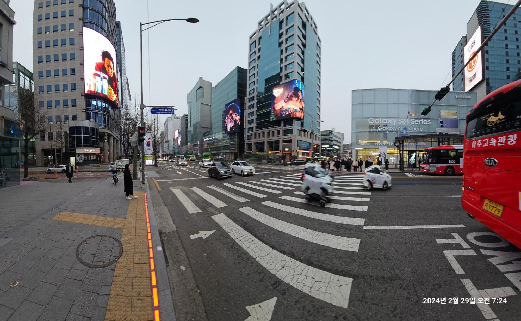 Hongdae Residence-5 1Min From Hongik Uni Station Exit #1 ソウル特別市 エクステリア 写真